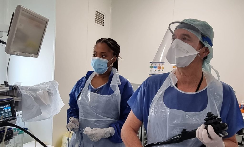 Les médecins de l'hôpital Sainte-Anne à Toulon procèdent à une ablation du côlon