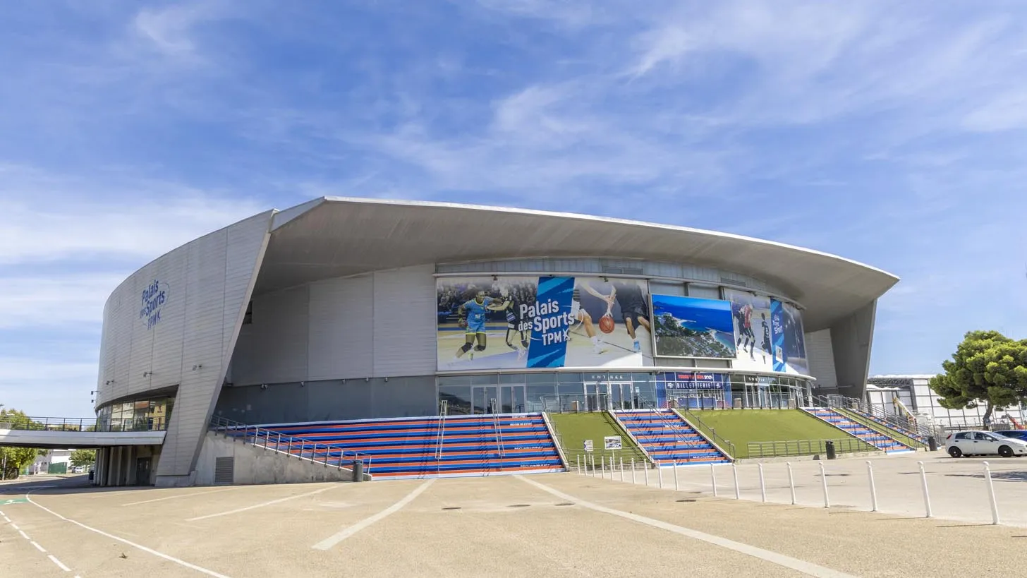 Conférence "La Prostate, parlons-en pour nous protéger" palais_des_sports_exterieur_op_17_1.jpg