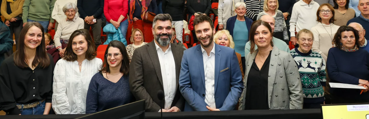 Isabelle GOUMY et Sophie MAUDUIT, orthophonistes, Dr Laetitia ROS, chirurgienne ORL, Hôpital de la Conception (APHM), Justin MICHEL, chef du service ORL, Hôpital de la Conception (APHM), Dr Stéphane GARGULA, chirurgien ORL, Hôpital de la Conception (APHM), Dr Anne FARINETTI, chirurgienne ORL, Hôpital de la Timone (APHM)
