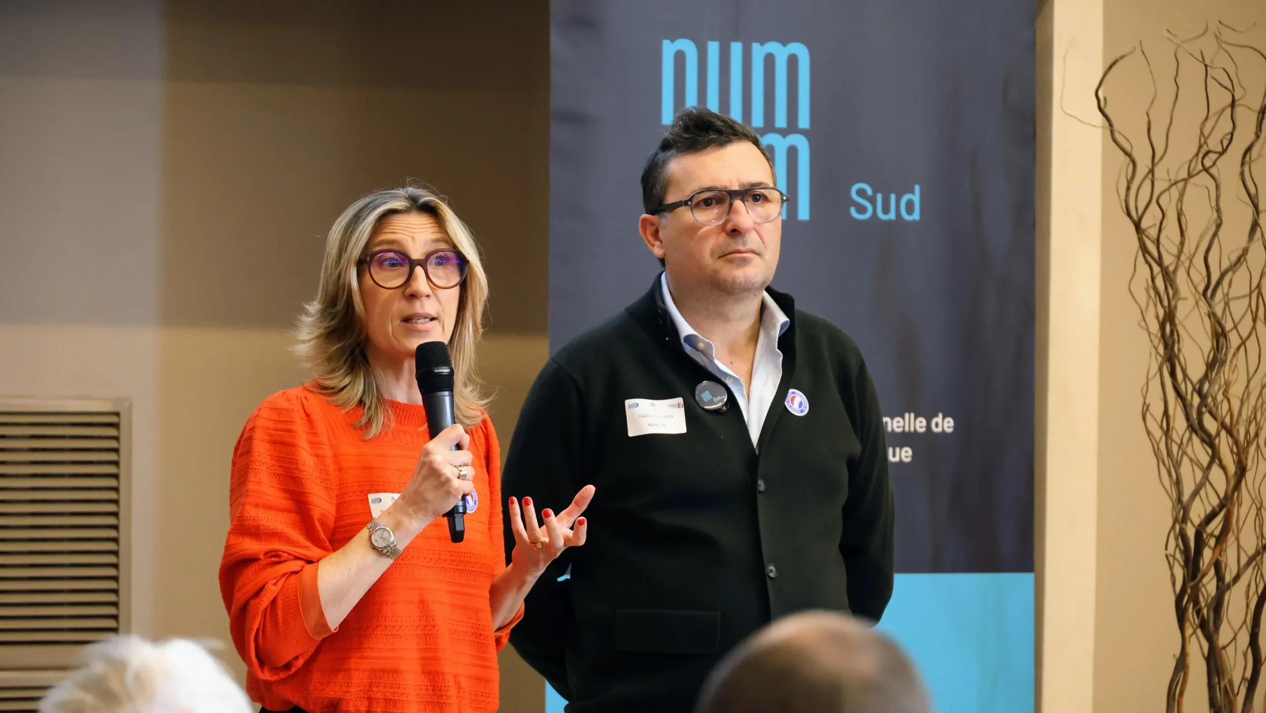 Véronique Torner, président de Numéum et co-fondatrice et directrice générale d'une entreprise importante du secteur de l'infrasctructure web français : Alter Way.