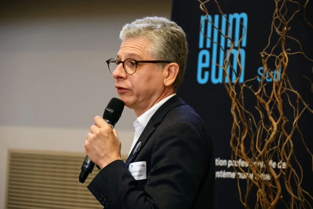 Nicolas Helenon, courtier en assurances spécialisé dans les nouvelles technologies (NeoTech Assurances)